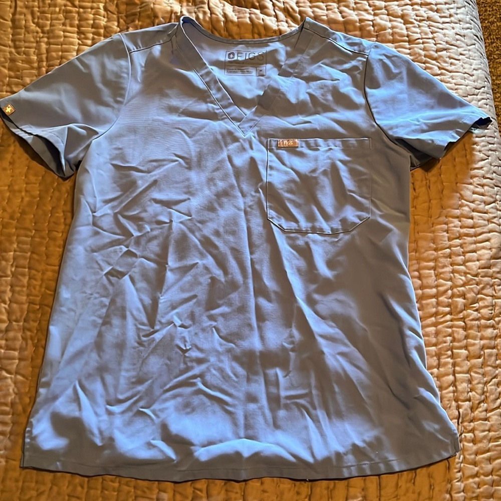 Figs ceil blue Catarina scrub top